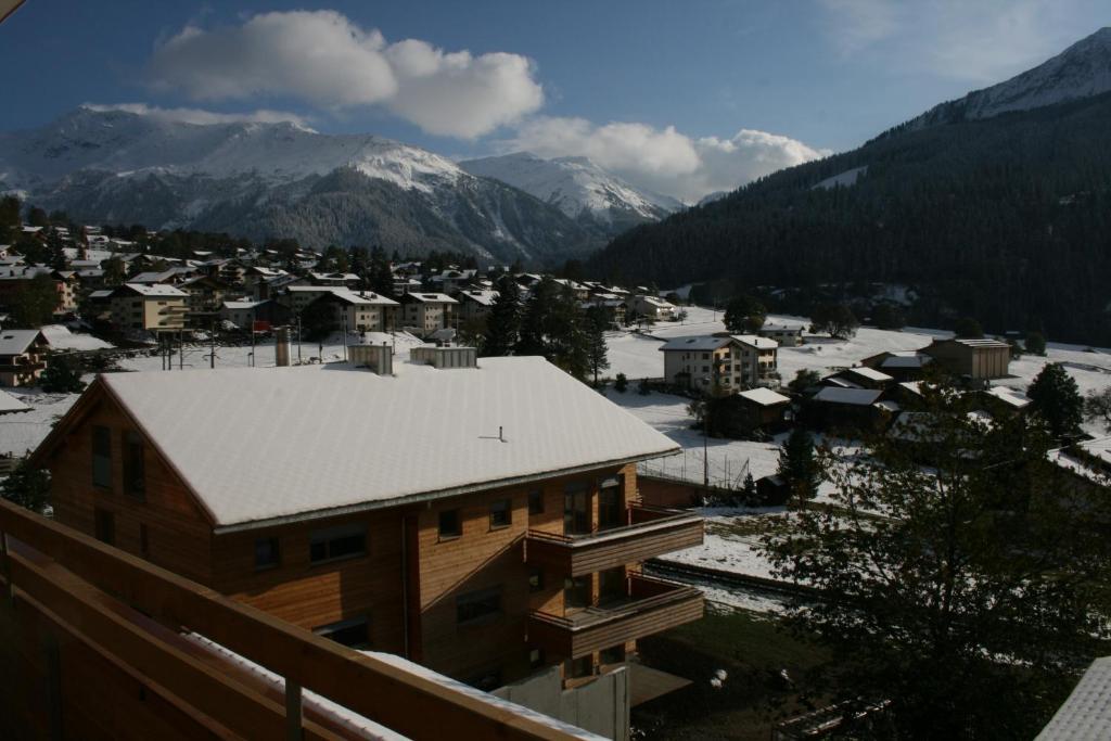 Haus Rufinis Apartment Klosters Exterior foto